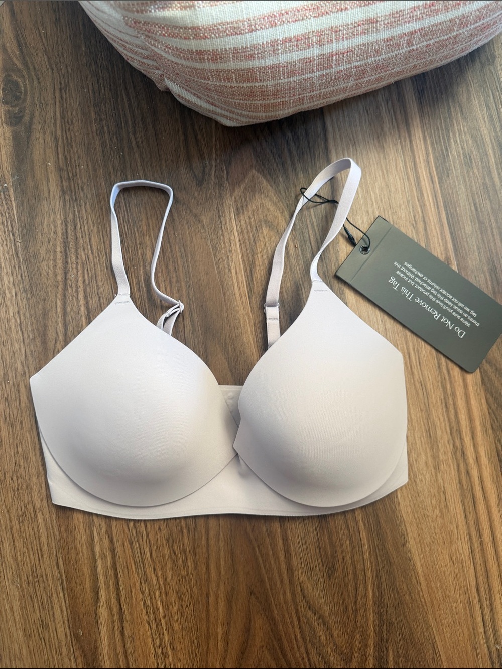 Everyday Smooth Molded Light labender Bra with Light Support